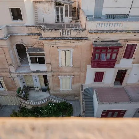 Lavender Top Floor Sliema